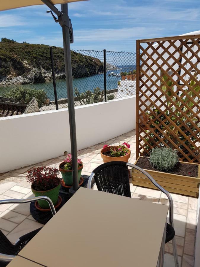 Chale Da Baia Villa Porto Covo Exterior photo